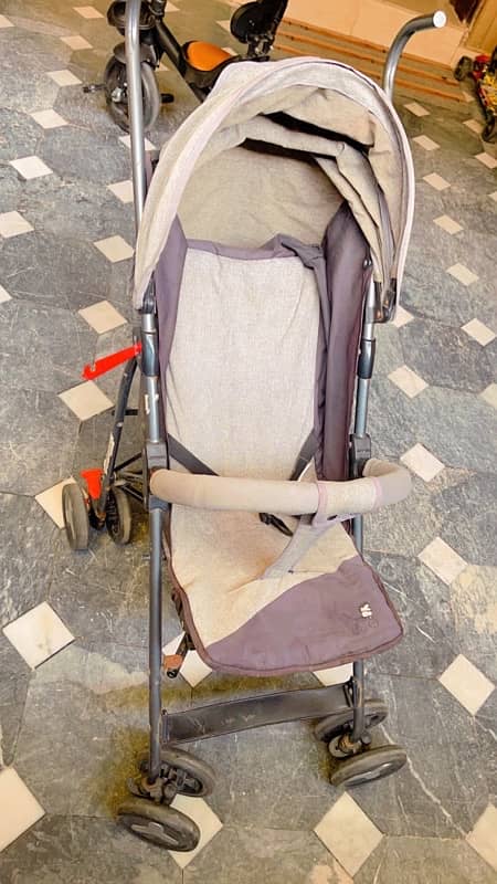 pram new condition 4