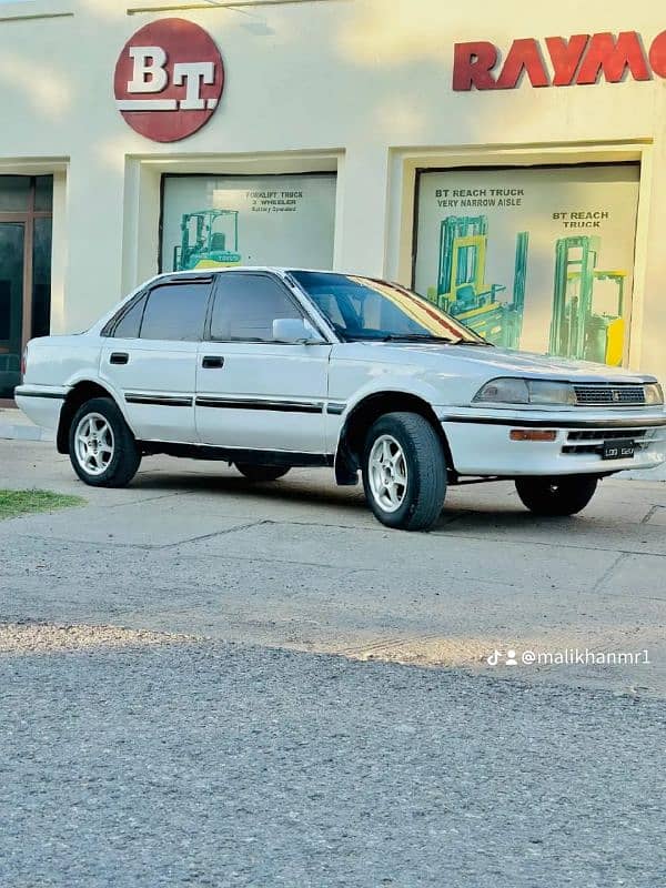 Toyota Corolla 1987 3