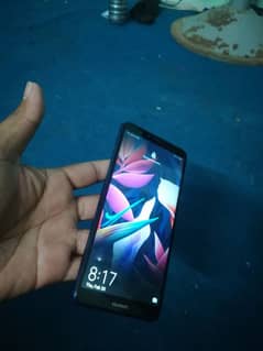 huawei y9 2018 for sale 10/10 condation