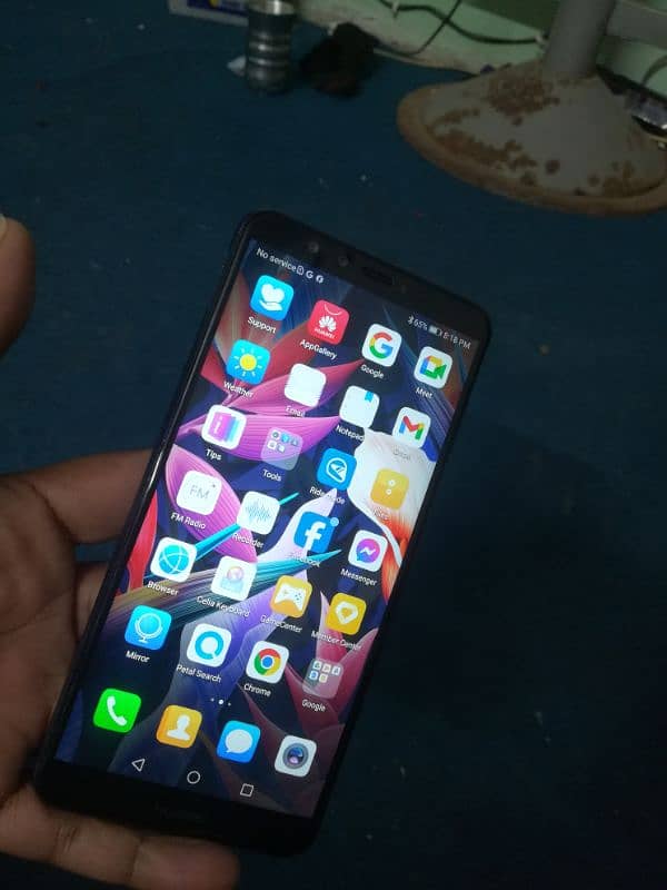 huawei y9 2018 for sale 10/10 condation 4