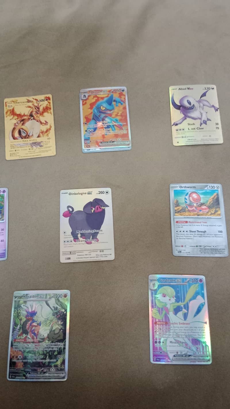 Newly cards not even used great and original cards 2