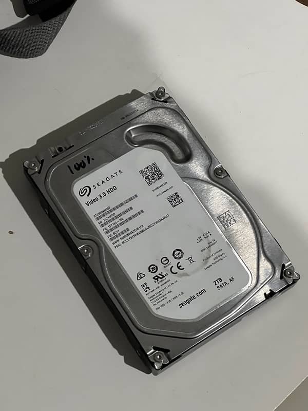 Seagate 2TB hard drive 0