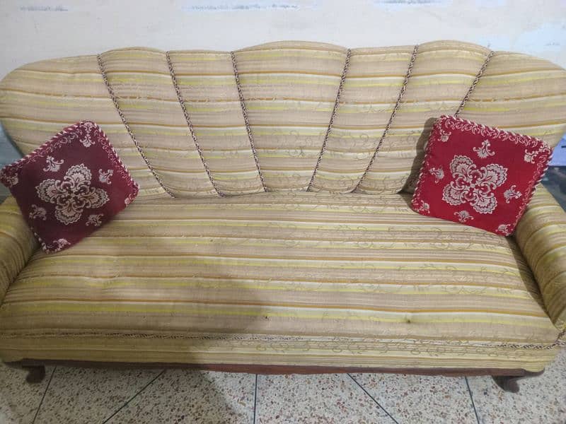 wooden sofa set in good condition 2