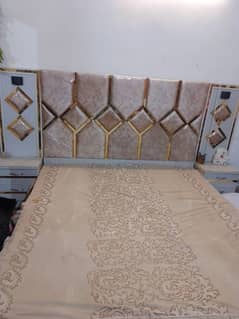 bedroom set bed 2 side table with sethi devider and dressing