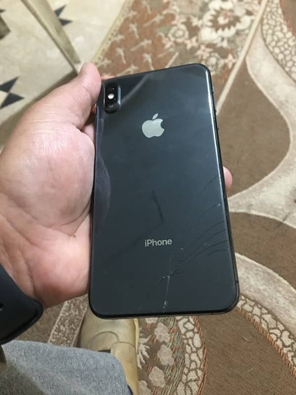 Iphone xs max Approved 256gb 3