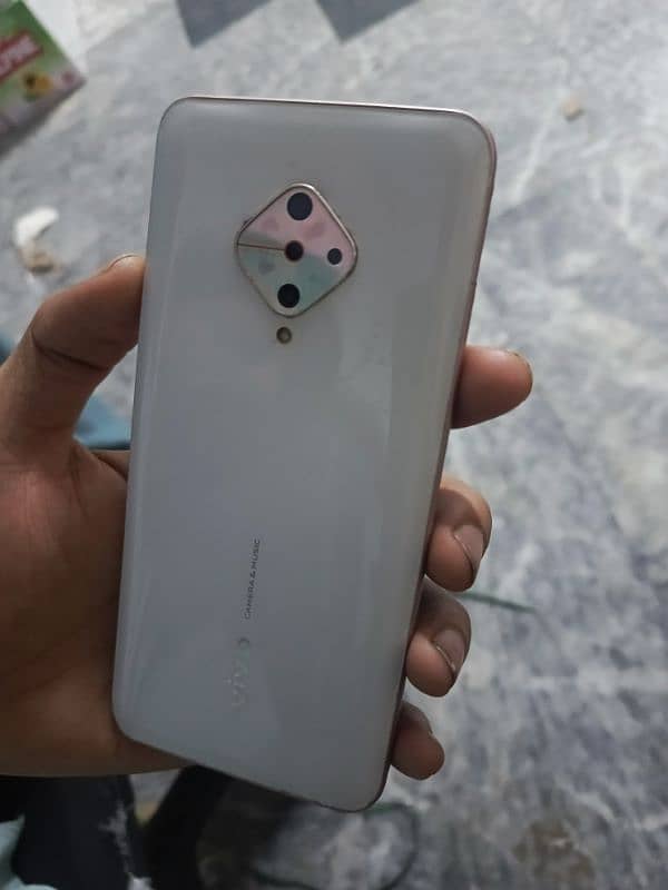 vivo s1 pro 0