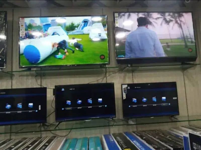 32 inch samaung LED Tv Smart 8k UHD 03225848699 2