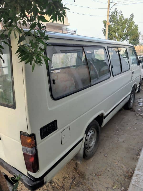 Toyota Hiace 1987 Model For Sale 1