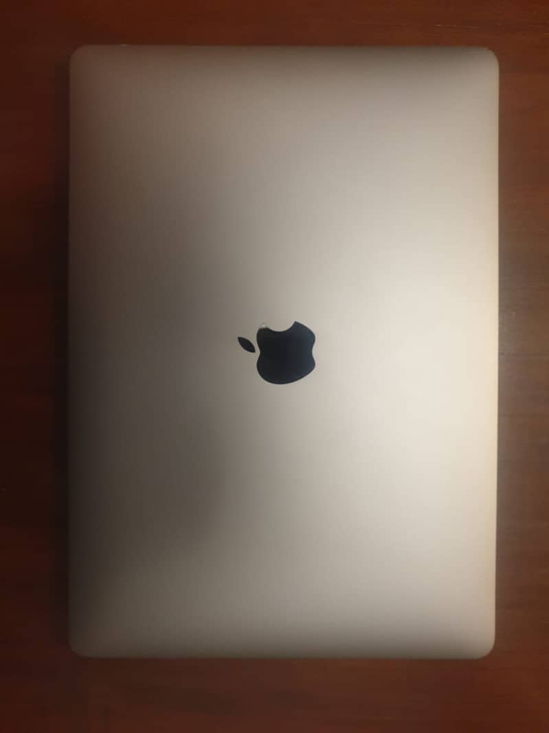 MacBook Air M1 2020 8/256 0