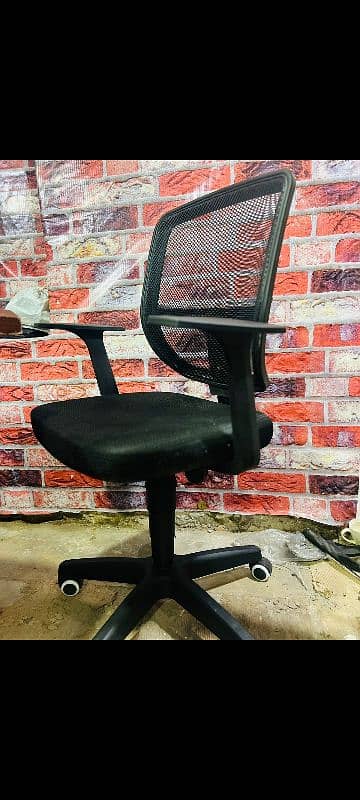 Executive Chairs l Ergonomic Chair l High Back Chair l CEO Chair 12