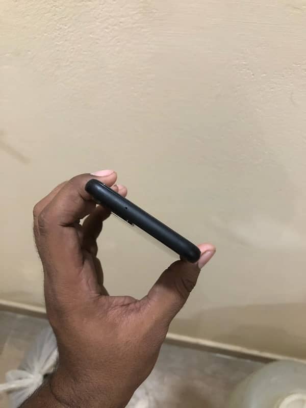 google pixel 4 Read ad description 7