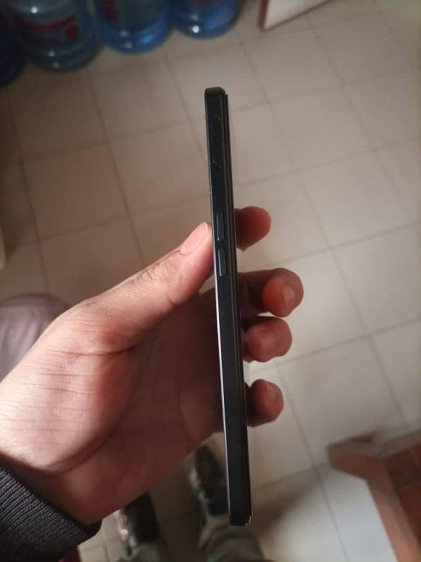 oppo f21 pro 2024 black star shine back 3