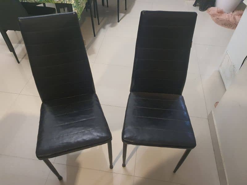 Dinning chairs 0