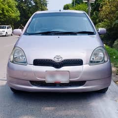 Toyota Vitz 2000/2007 lush condition.