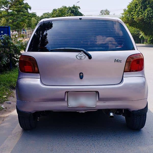 Toyota Vitz 2000/2007 lush condition. 3