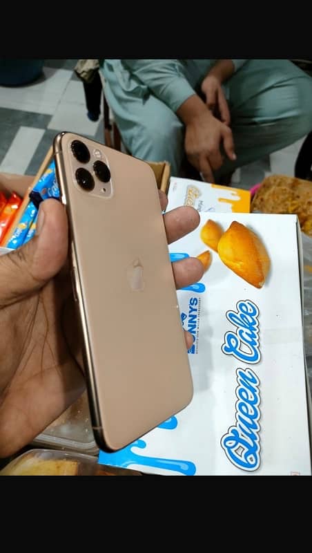 iPhone 11Pro Max 5