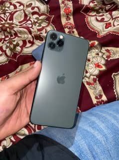 iPhone 11 Pro Max .  10/9 .