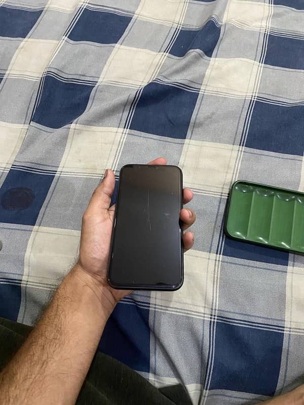 Iphone 11 FU (64 GB) 3