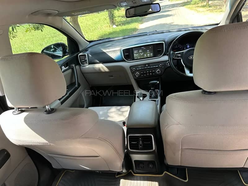 KIA Sportage 2021 10