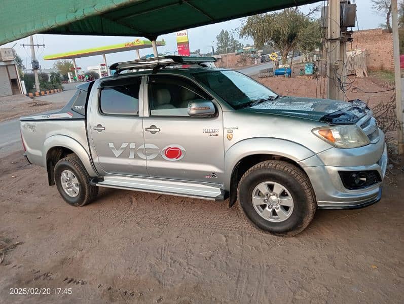 Toyota Hilux 2011 12