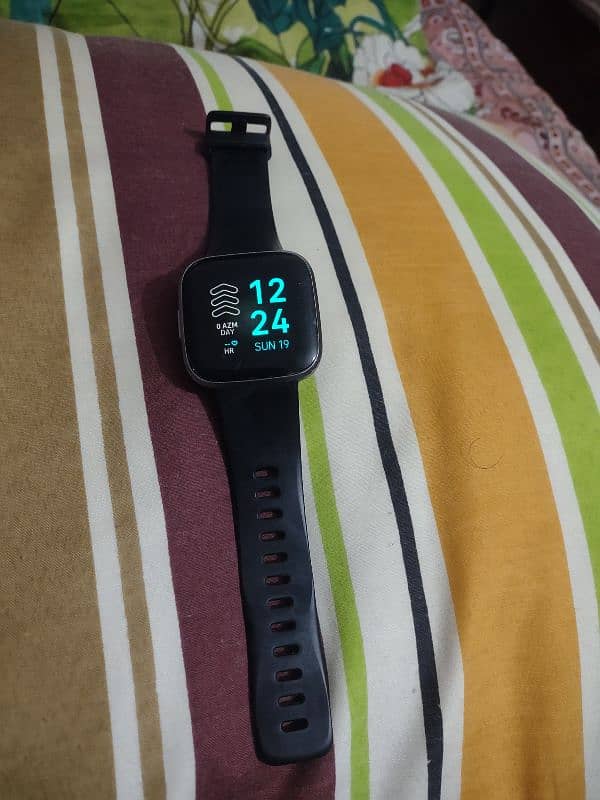 Fitbit Versa 2 Original Watch 1