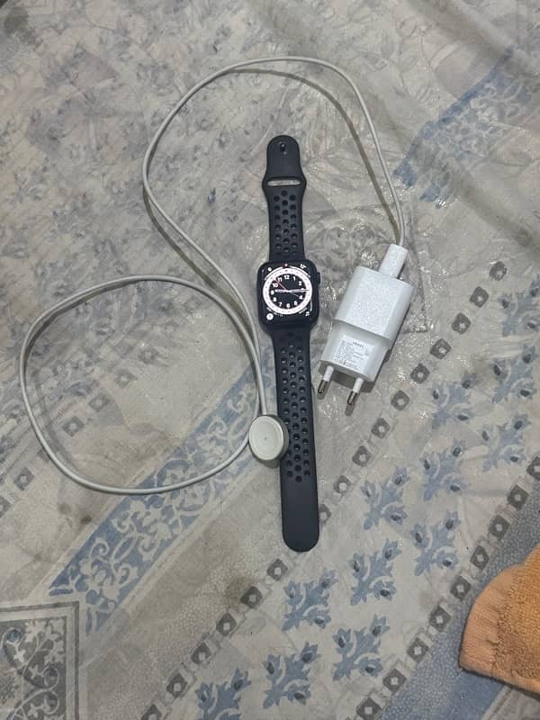 Apple Watch 7 1