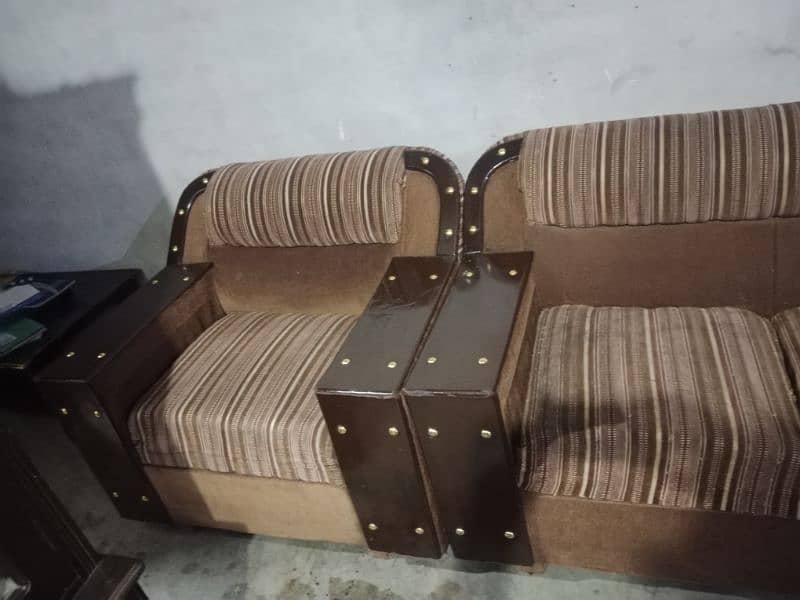 6 seater sofa . . . . . 0313.4123635 1