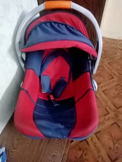 Baby coat / baby car seater