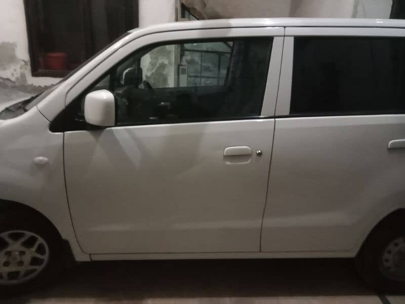 Suzuki Wagon R 2018 6