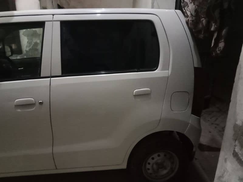 Suzuki Wagon R 2018 7