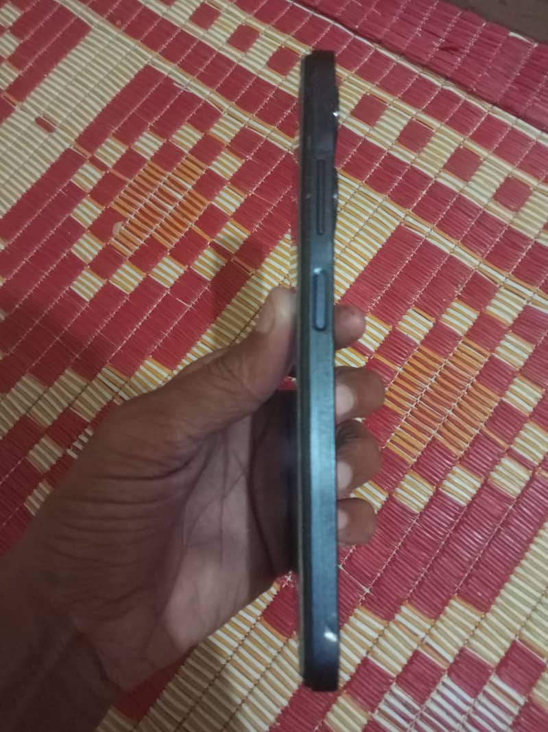 Infinix Hot30i 100/90% 3