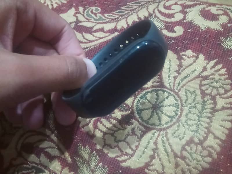 MI band 6 4 day battery life with four straps and box available 2