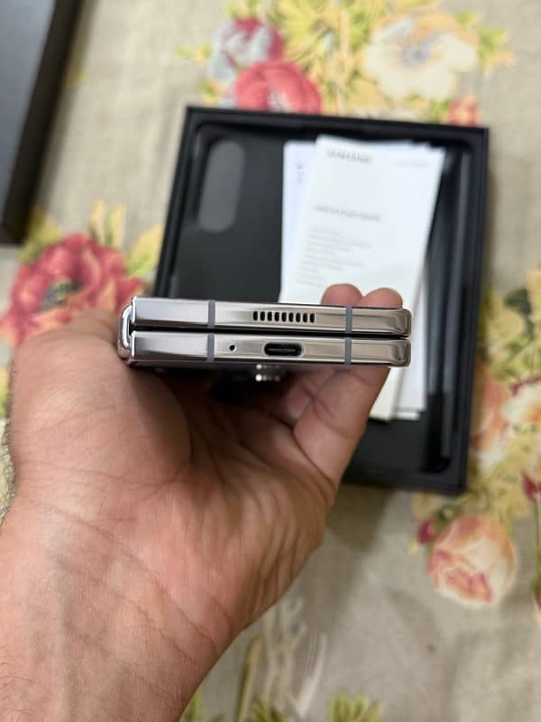 samsung Z fold 5 12/256gb non pta 3