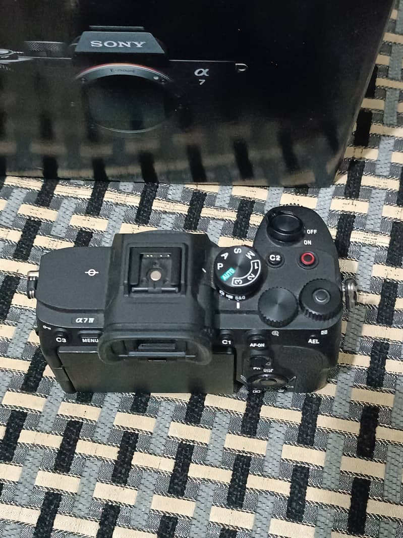 SONY A7 IV 2