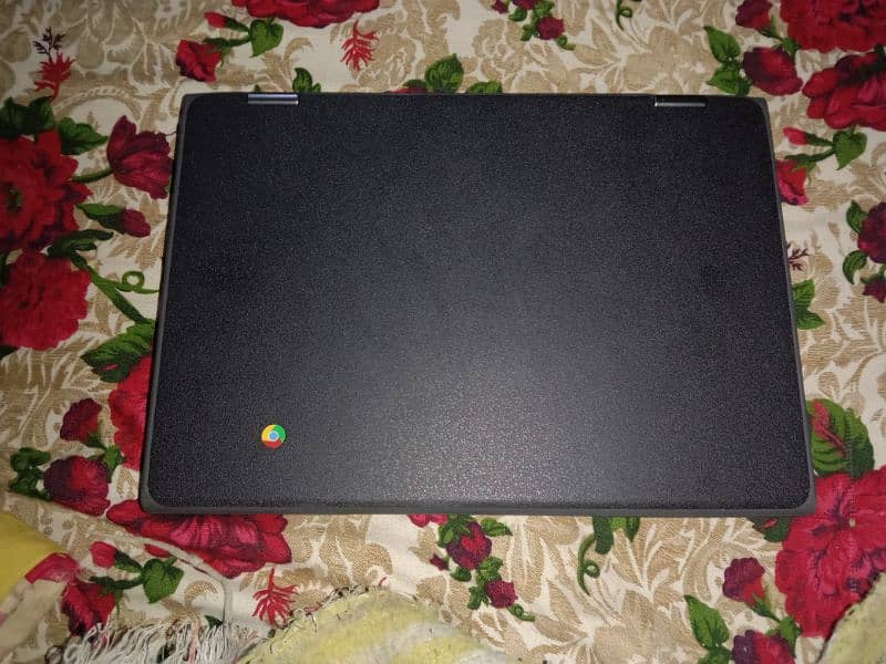 Chromebook 0