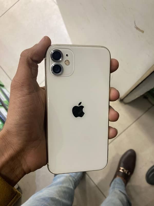 iPhone 11 non pta fu with box 5