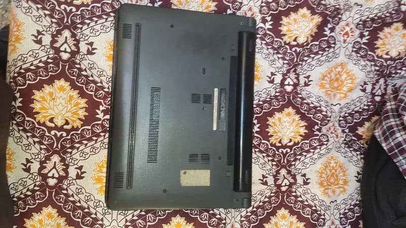 Dell latitude 3340 core i5 4th gen. 4gb 128gb SSD. perfect in working 3