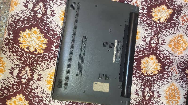 Dell latitude 3340 core i5 4th gen. 4gb 128gb SSD. perfect in working 4