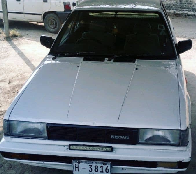 Nissan Sunny 1989 2