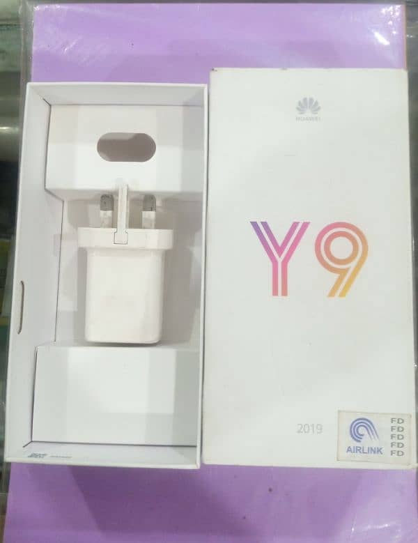 Huawei Y9 2019 4/64 3