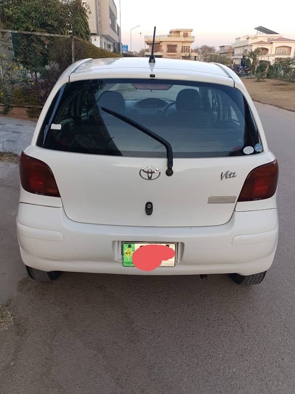 Toyota Vitz 2004 2