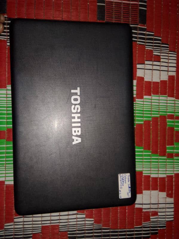 laptop Toshiba 3