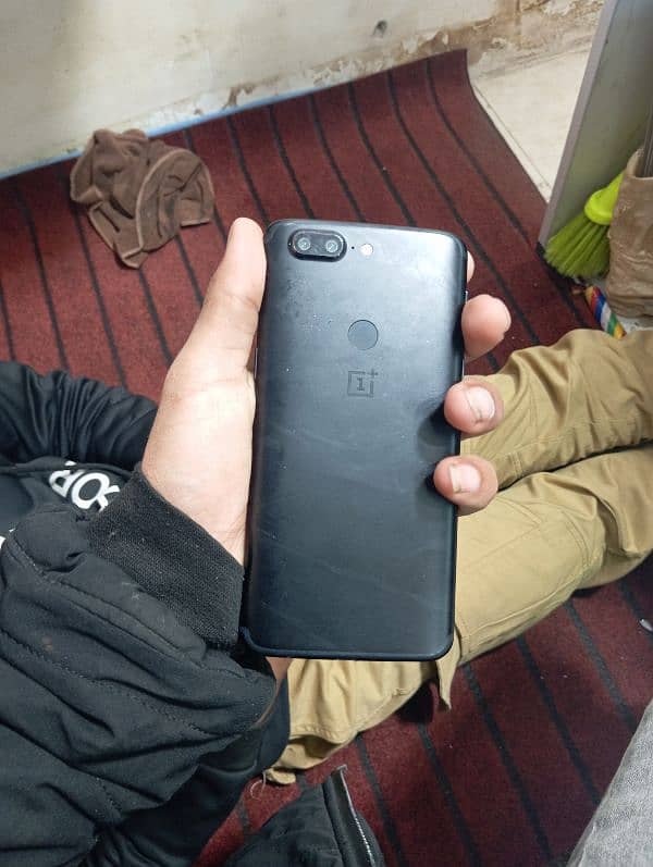 one plus 5t 2