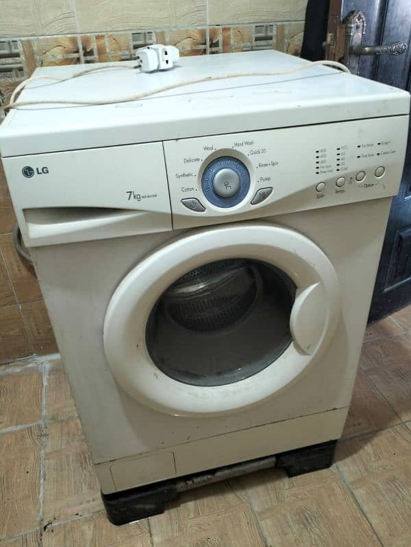 LG Automatic Washing Machine 0