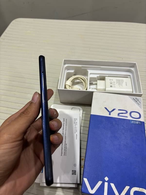 vivo y20 3