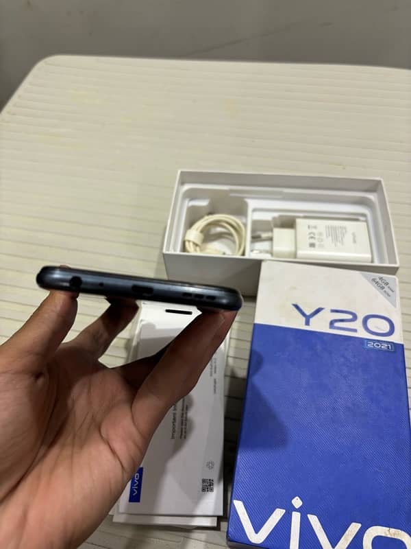 vivo y20 4