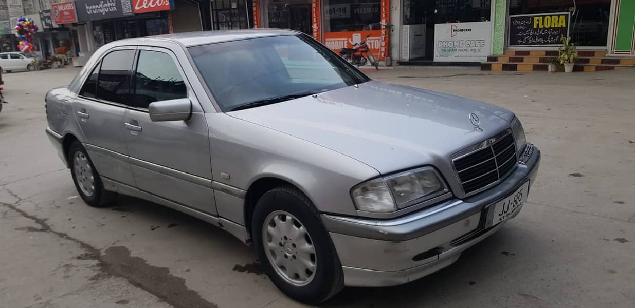 Mercedes Benz C180 1999 Model  Automatic trans 9