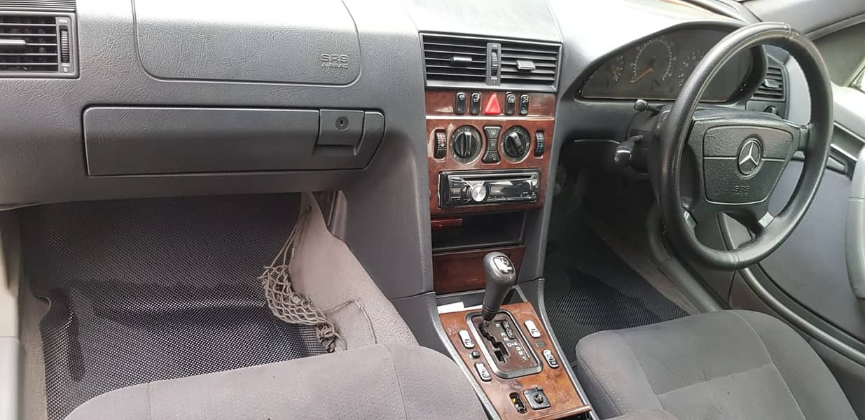 Mercedes Benz C180 1999 Model  Automatic trans 13