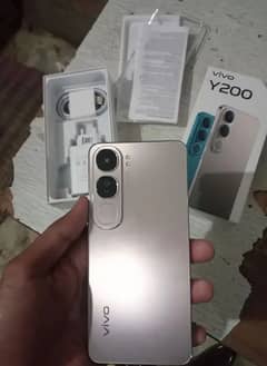 Vivo Y200