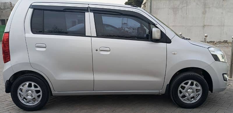 Suzuki Wagon R 2021 4